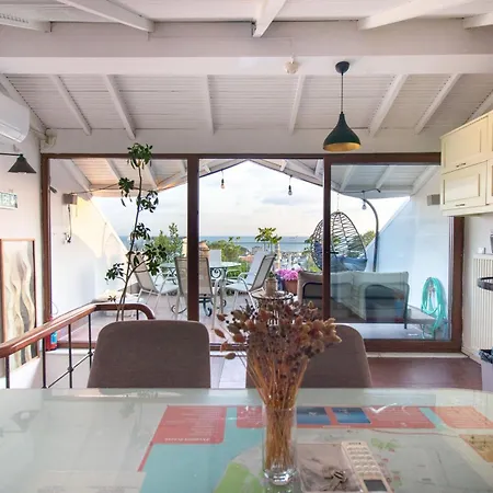 3br Gem W Sea View Terrace In Historic Peninsula
