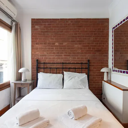 3Br Gem W Sea View Terrace In Historic Peninsula