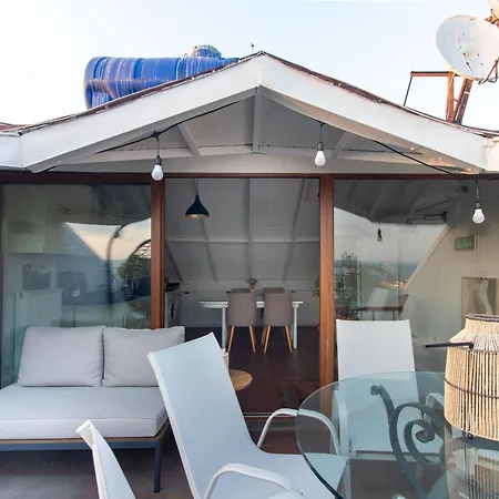 3br Gem W Sea View Terrace In Historic Peninsula *