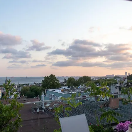 3Br Gem W Sea View Terrace In Historic Peninsula Apartament *
