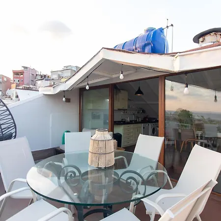 Appartement 3br Gem W Sea View Terrace In Historic Peninsula Istanboel
