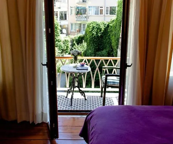 Beautiful With Bosphorus Views *